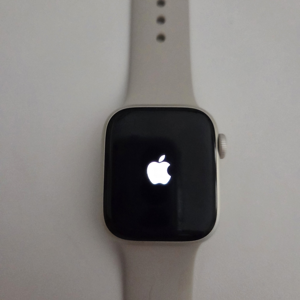 Apple Series 9 41mm Smartwatch - Starlight
